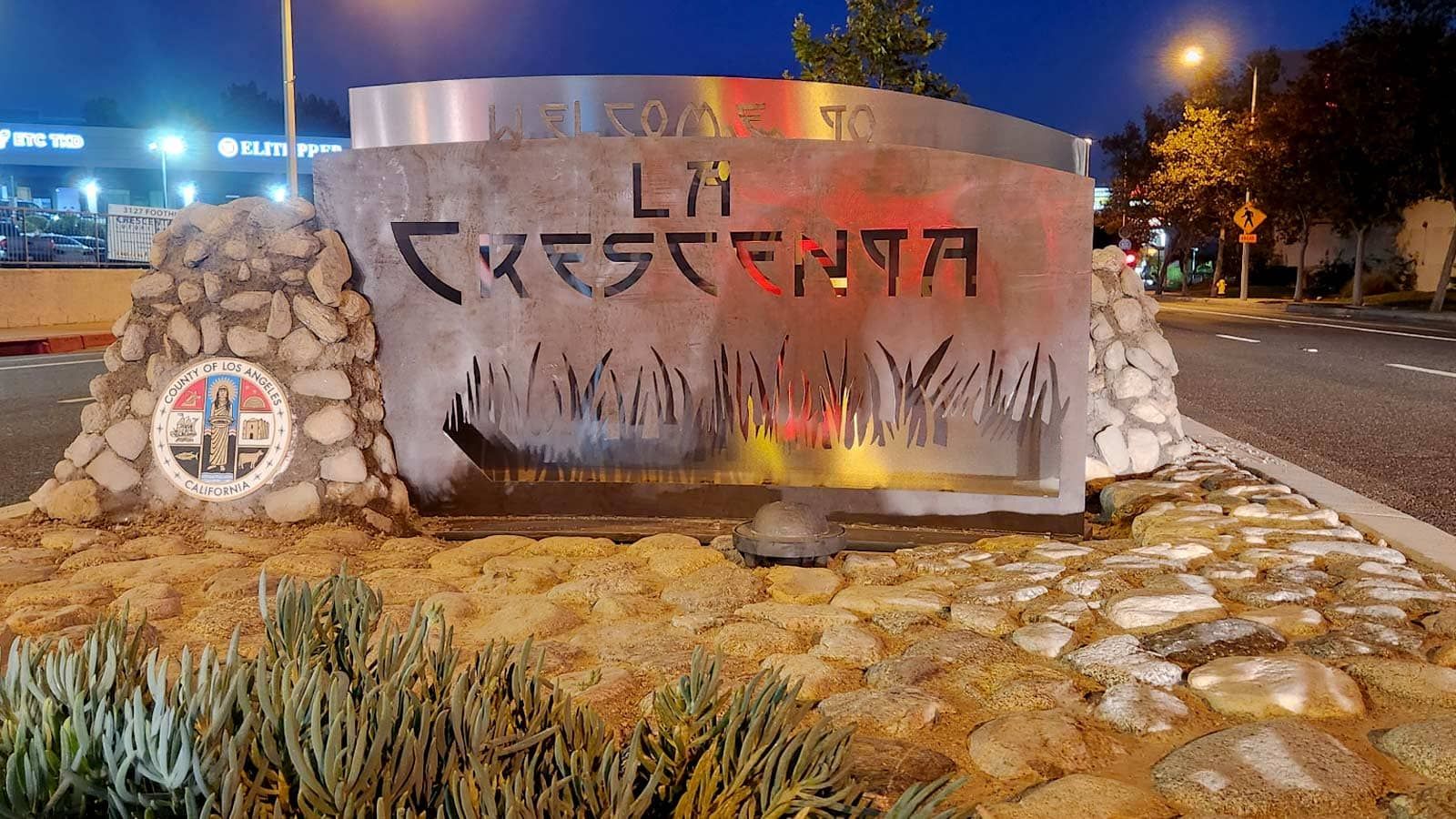 La Crescenta-Montrose